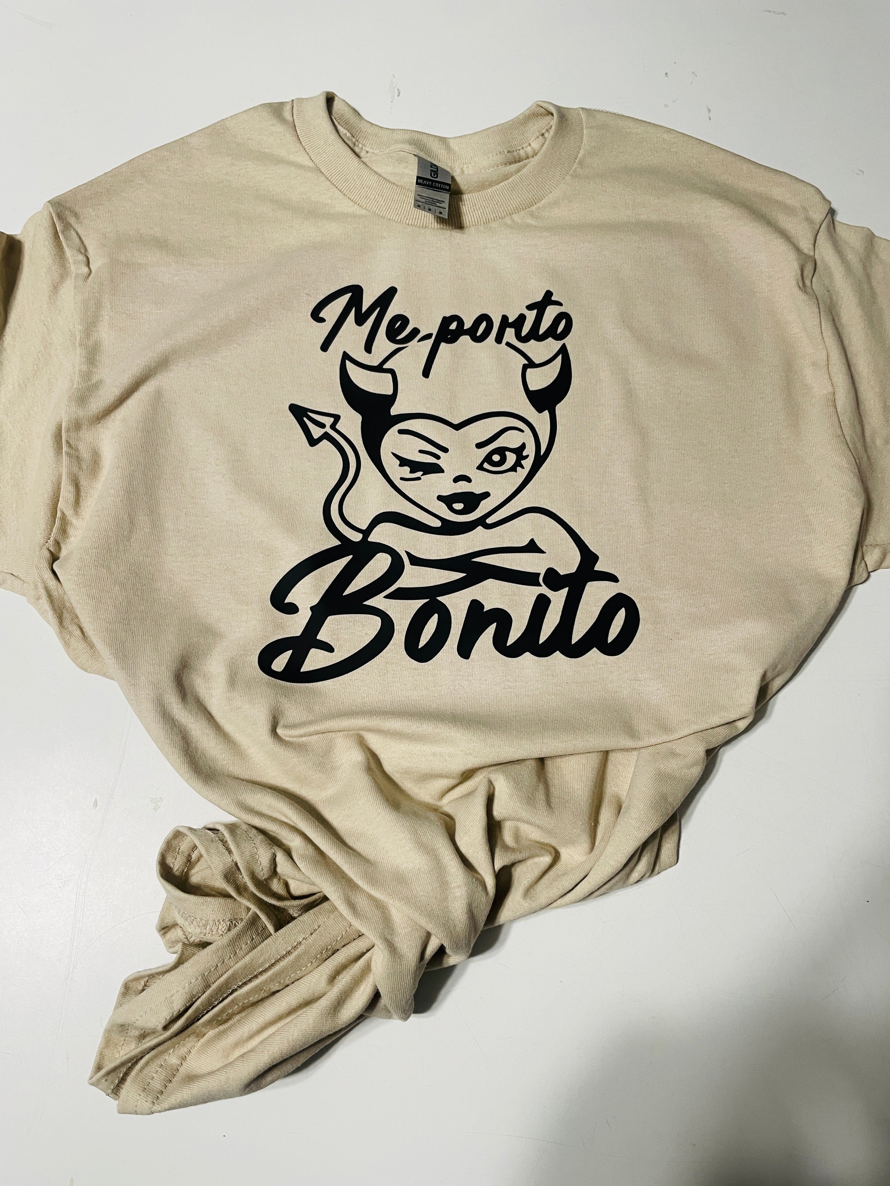 Me Porto bonito bunny reggaeton shirt